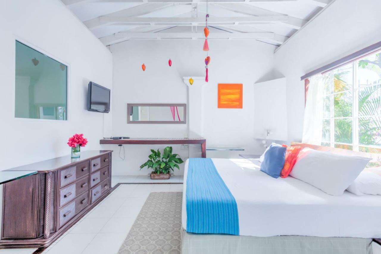 The Green House Marina Golf - Suites & Villas Пуэрто-Вальярта Экстерьер фото